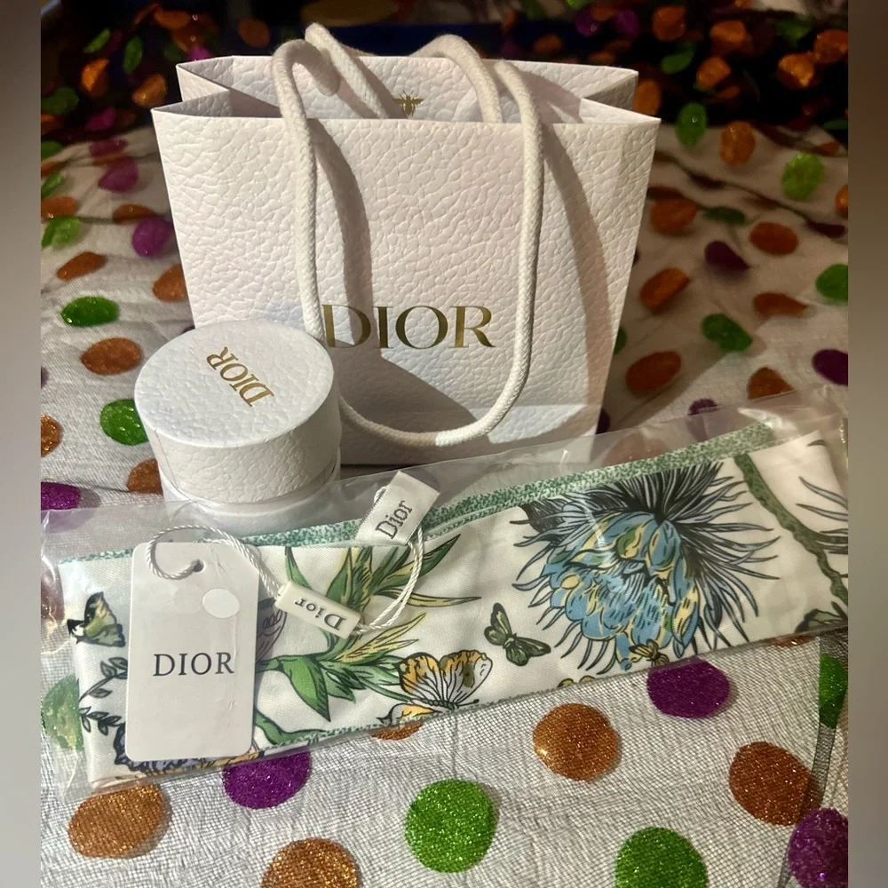 Dior Green Butterfly Twilly Scarf Gift Set GWP - Picture 4 of 10